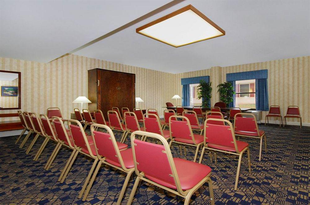 Red Roof Inn & Suites Newnan Exteriör bild