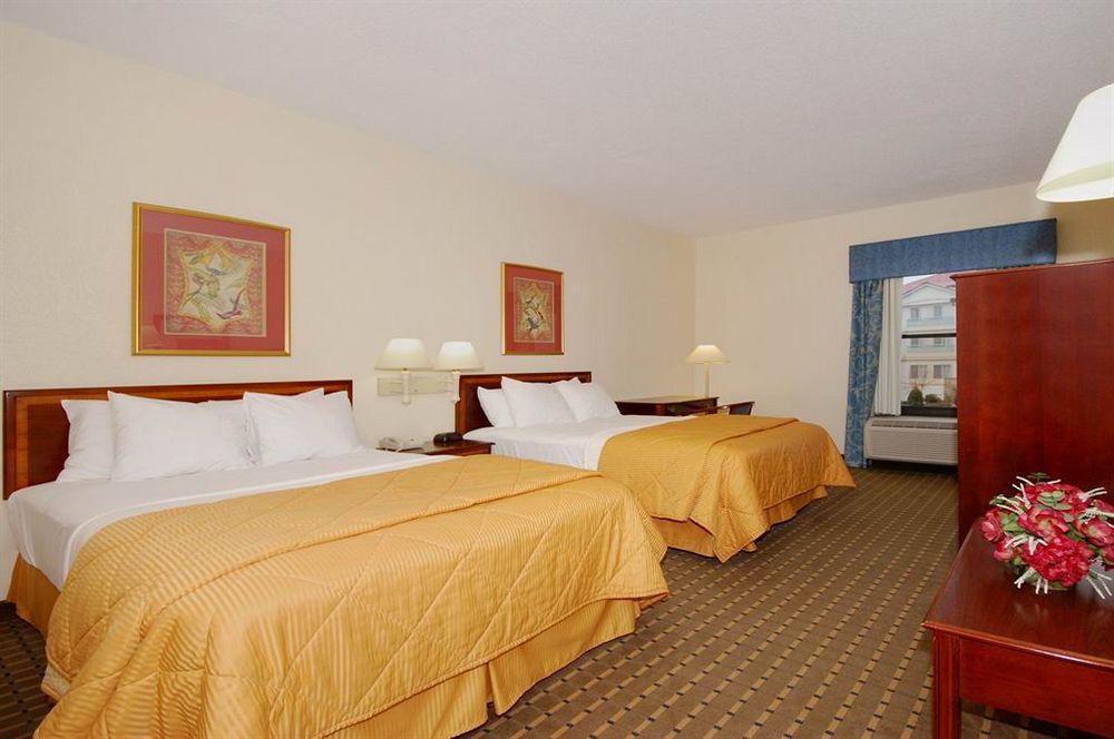 Red Roof Inn & Suites Newnan Exteriör bild