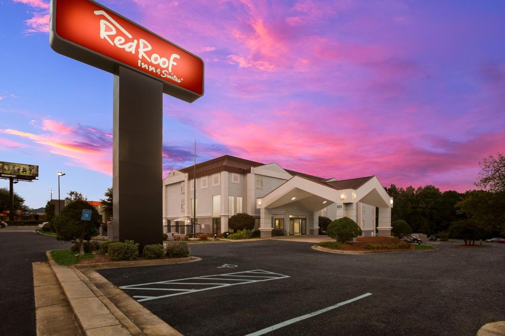 Red Roof Inn & Suites Newnan Exteriör bild