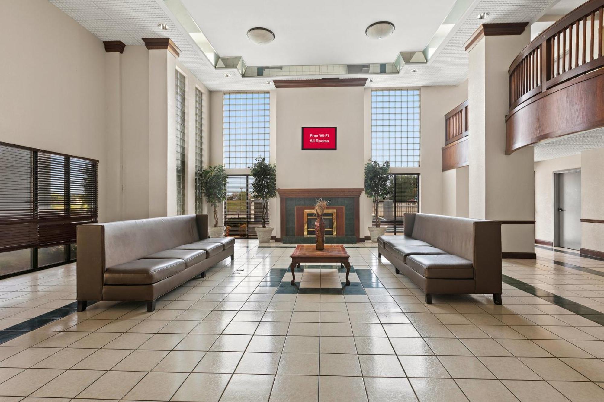Red Roof Inn & Suites Newnan Exteriör bild
