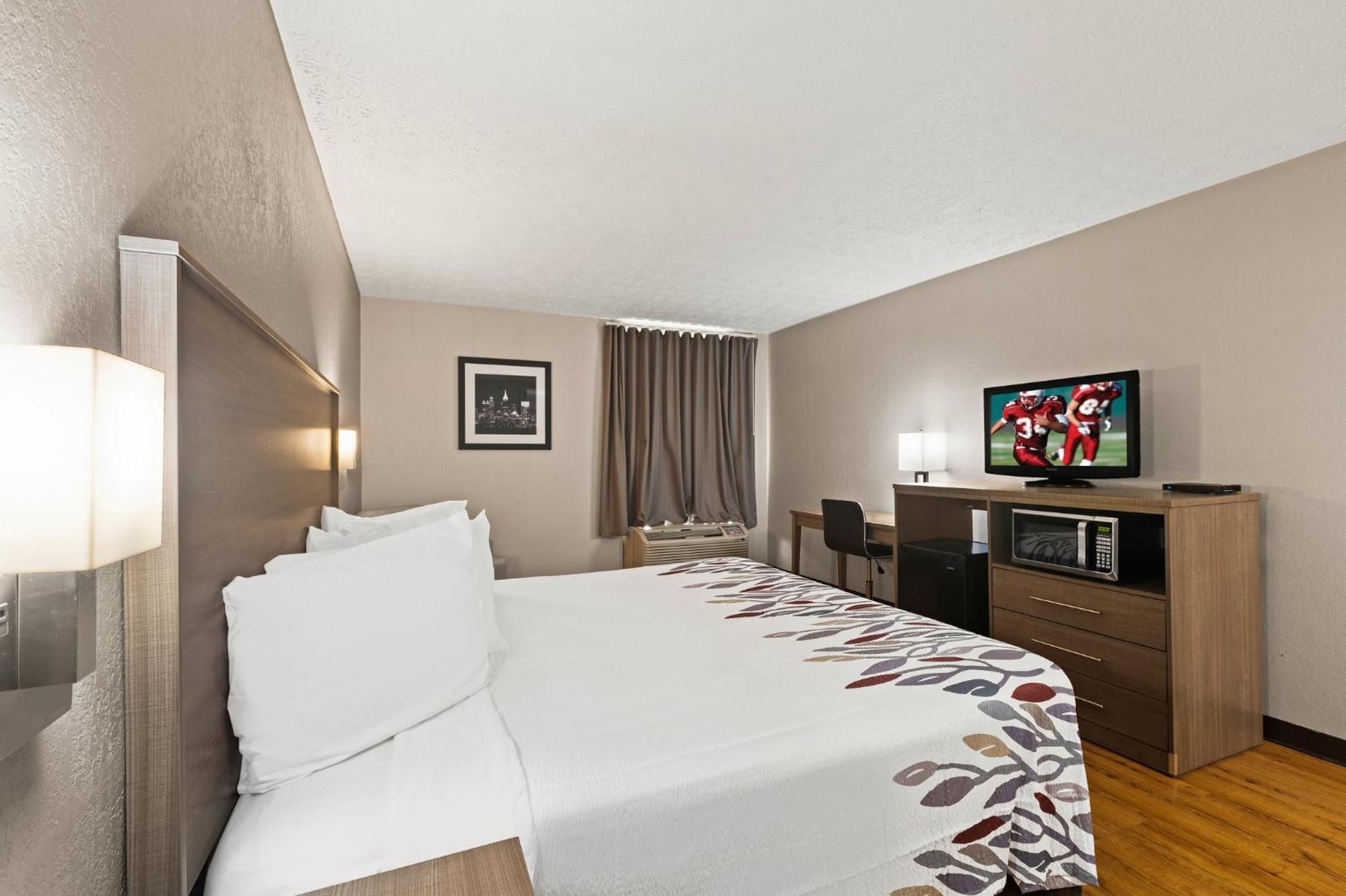 Red Roof Inn & Suites Newnan Exteriör bild
