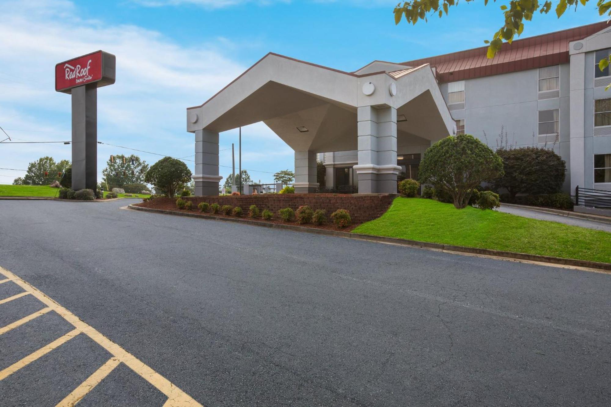 Red Roof Inn & Suites Newnan Exteriör bild